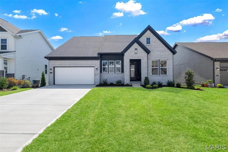 210 Kerry Downs Drive, Dardenne Prairie, MO 63368 — listing photo 4 of 63