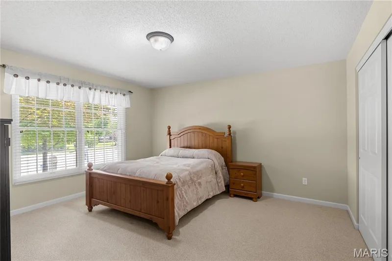 1404 Devonshire County Drive, Wentzville, MO 63385 — listing photo 15 of 36