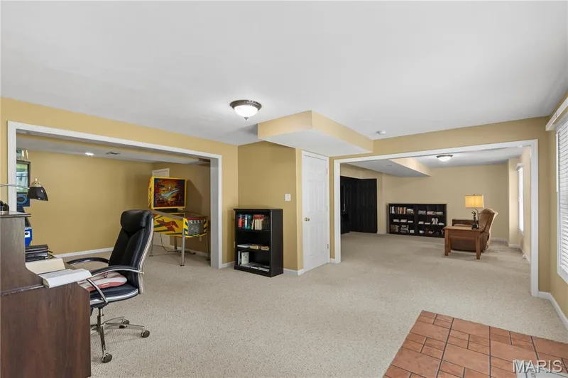 1404 Devonshire County Drive, Wentzville, MO 63385 — listing photo 19 of 36