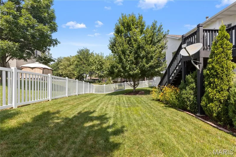 1404 Devonshire County Drive, Wentzville, MO 63385 — listing photo 26 of 36