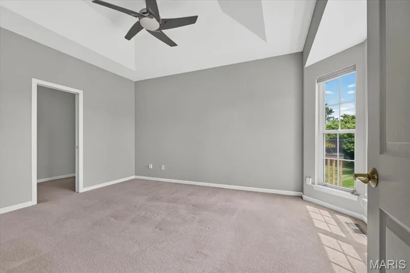 922 Penny Lane, St Peters, MO 63376 — listing photo 14 of 36