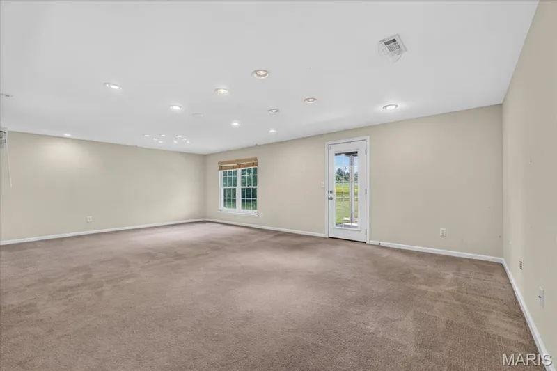 922 Penny Lane, St Peters, MO 63376 — listing photo 24 of 36