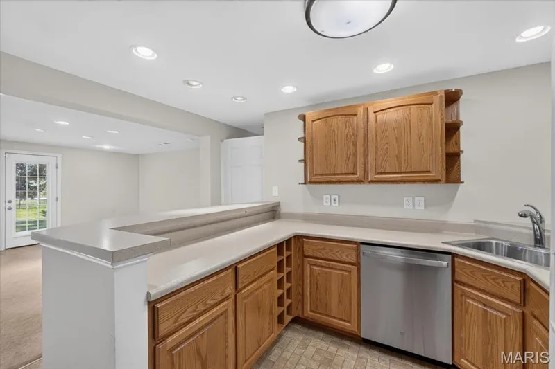 922 Penny Lane, St Peters, MO 63376 — listing photo 28 of 36