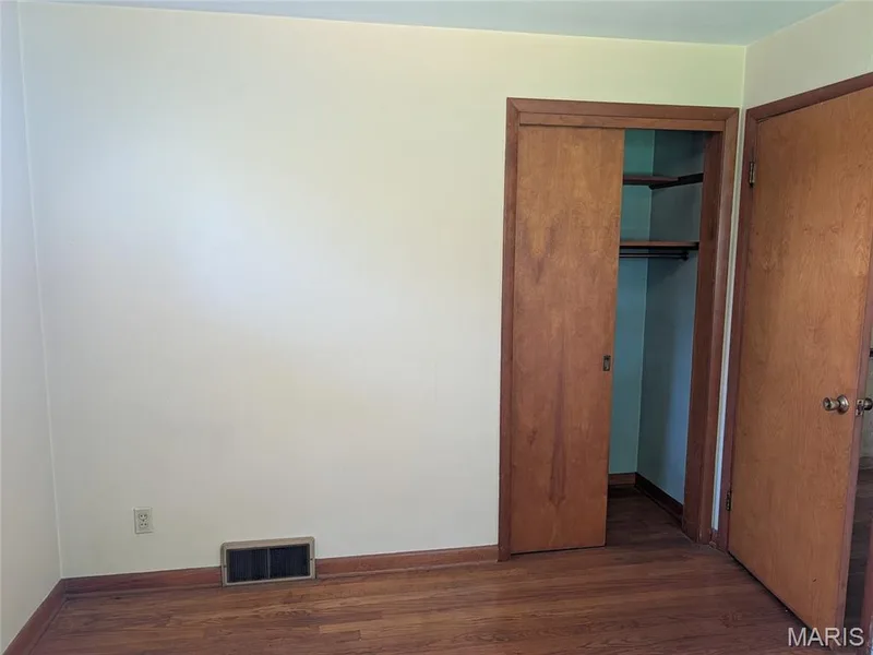 3901 Highway D, Defiance, MO 63341 — listing photo 19 of 32