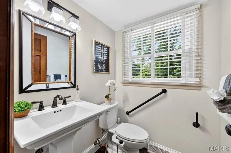 1841 Newburyport Road, Chesterfield, MO 63005 — listing photo 28 of 69