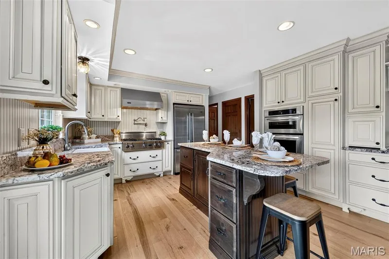 1841 Newburyport Road, Chesterfield, MO 63005 — listing photo 14 of 69