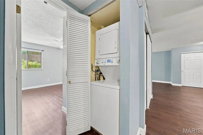 1465 Heritage Landing #104, St Charles, MO 63303 — listing photo 13 of 25
