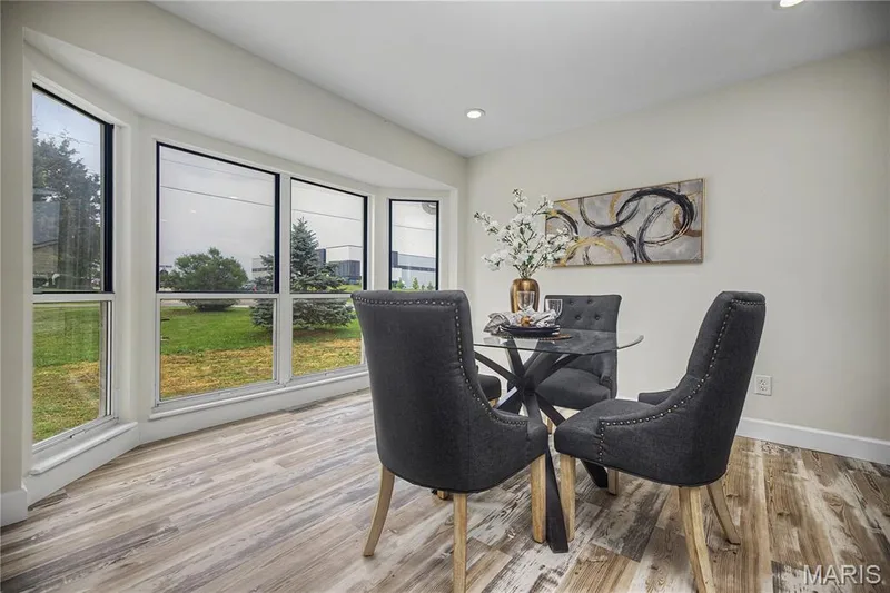 102 Rockaway Drive, O'Fallon, MO 63368 — listing photo 8 of 34