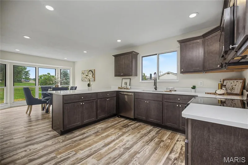 102 Rockaway Drive, O'Fallon, MO 63368 — listing photo 13 of 34