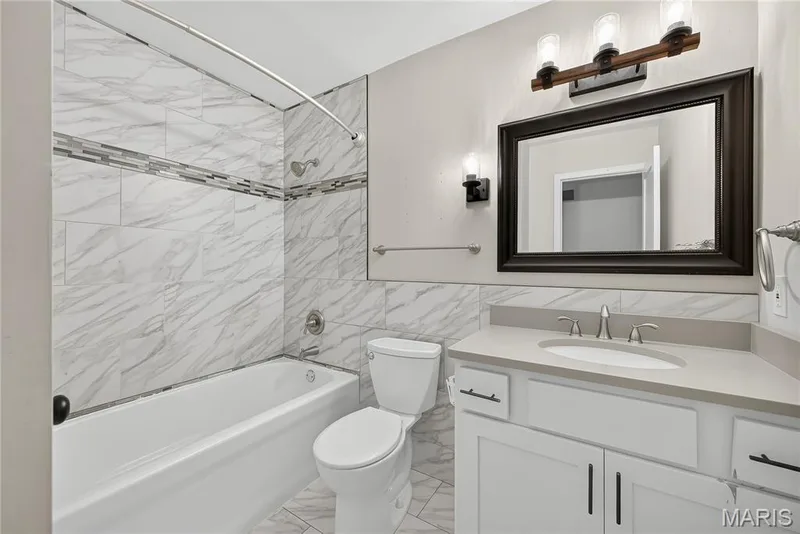41 Oak Forest Drive, St Charles, MO 63303 — listing photo 28 of 42