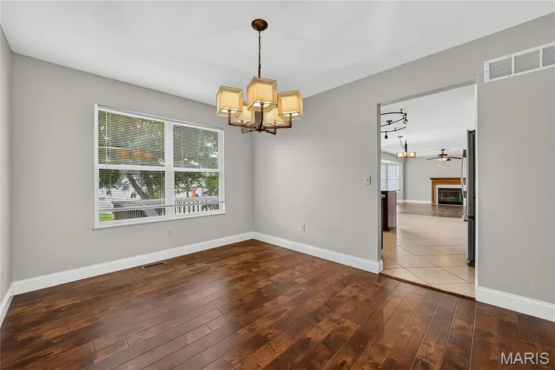 1455 Chambers Drive, O'Fallon, MO 63366 — listing photo 7 of 50