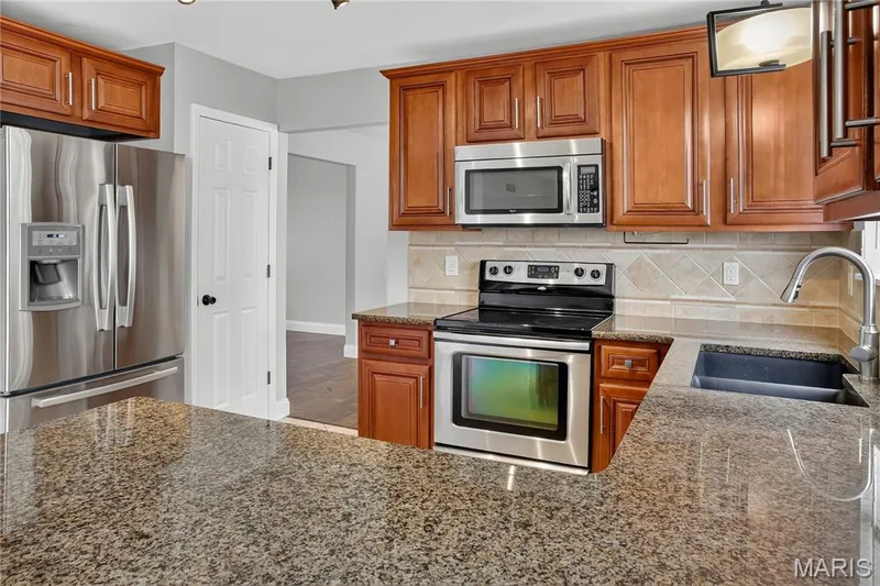 1455 Chambers Drive, O'Fallon, MO 63366 — listing photo 21 of 50