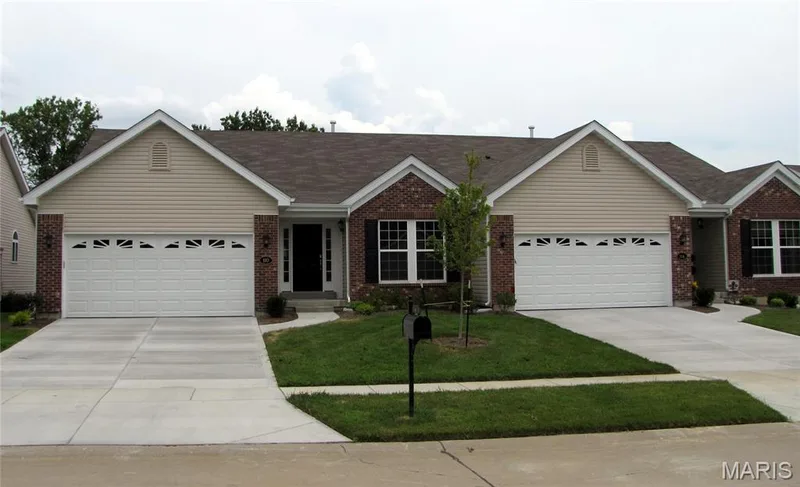 110 Fallon Villa Court, O'Fallon, MO — listing photo 1