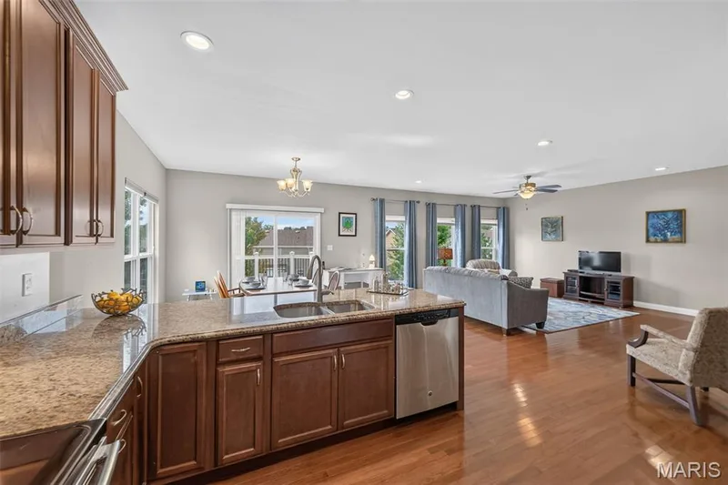 Beautiful granite countertops — 1125 Duxbury Lane, O'Fallon, MO 63366