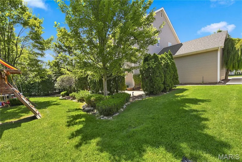 5500 Wooded Creek Drive, O'Fallon, MO 63304 — listing photo 32 of 36