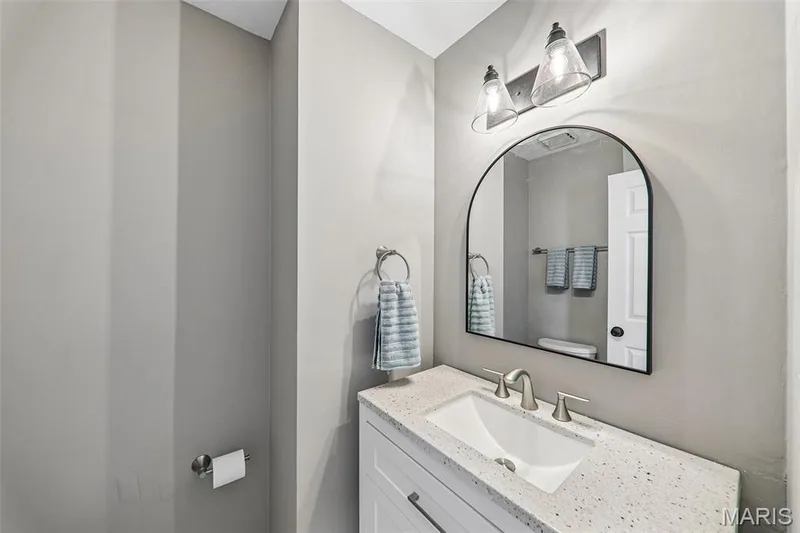 Main floor powder room — 16180 Lea Oak Court, Chesterfield, MO 63017