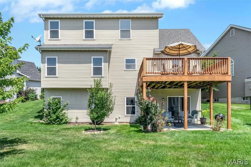 11 Towergate Court, Lake St. Louis, MO 63367 — listing photo 41 of 49
