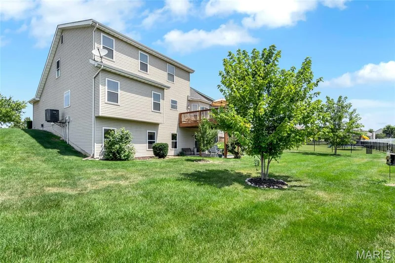 11 Towergate Court, Lake St. Louis, MO 63367 — listing photo 43 of 49
