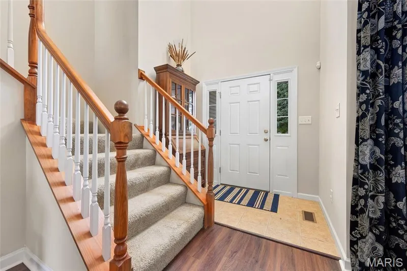 11 Towergate Court, Lake St. Louis, MO 63367 — listing photo 5 of 49