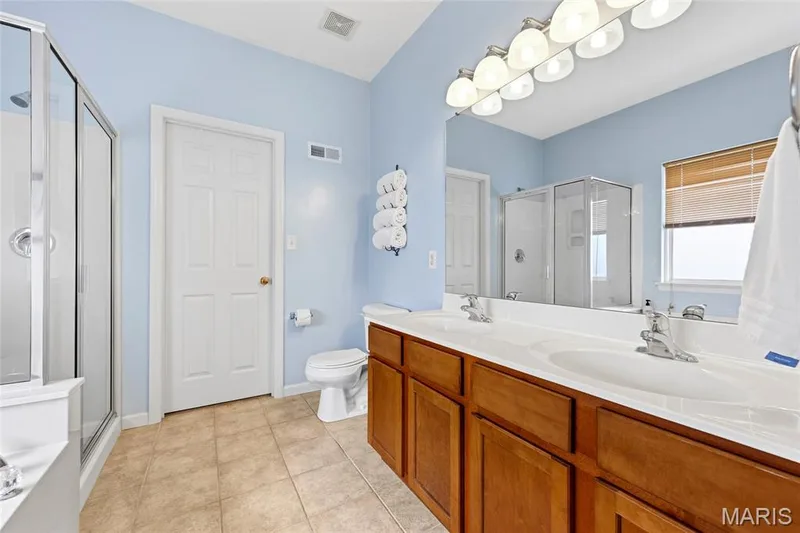 11 Towergate Court, Lake St. Louis, MO 63367 — listing photo 20 of 49