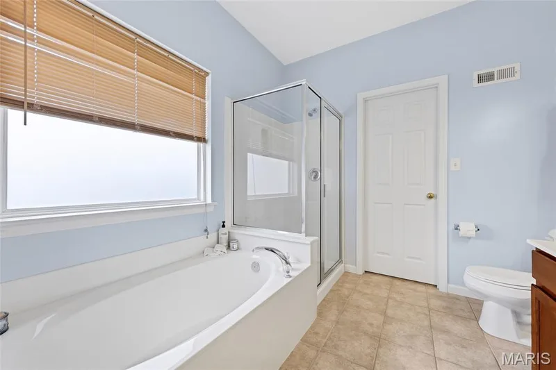 11 Towergate Court, Lake St. Louis, MO 63367 — listing photo 21 of 49