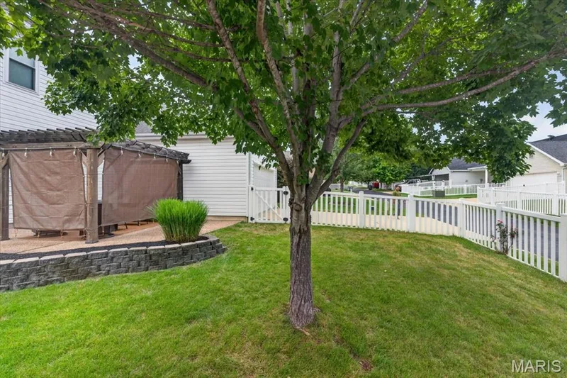 206 Hawksbury Place, O'Fallon, MO 63368 — listing photo 47 of 66