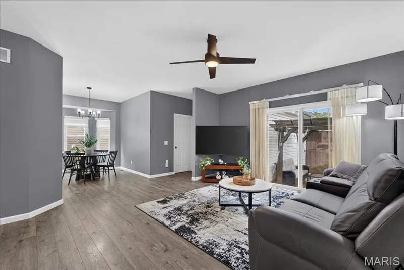 206 Hawksbury Place, O'Fallon, MO 63368 — listing photo 13 of 66