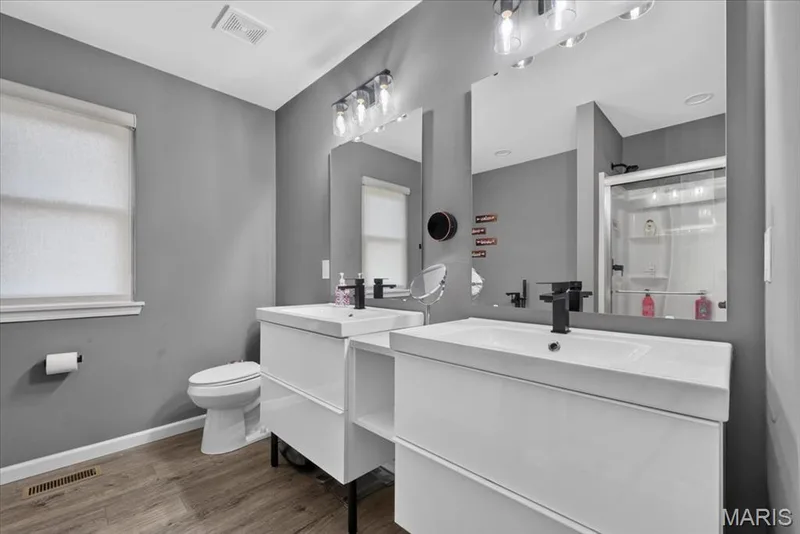 206 Hawksbury Place, O'Fallon, MO 63368 — listing photo 25 of 66