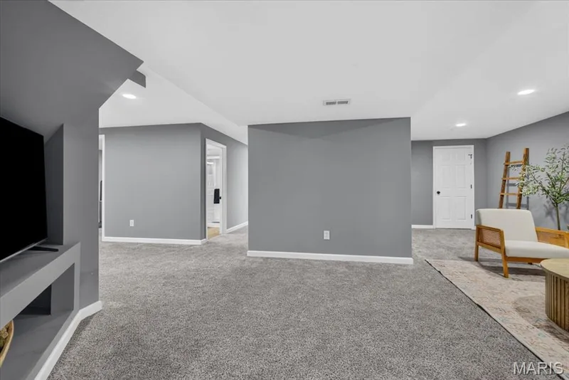 206 Hawksbury Place, O'Fallon, MO 63368 — listing photo 40 of 66