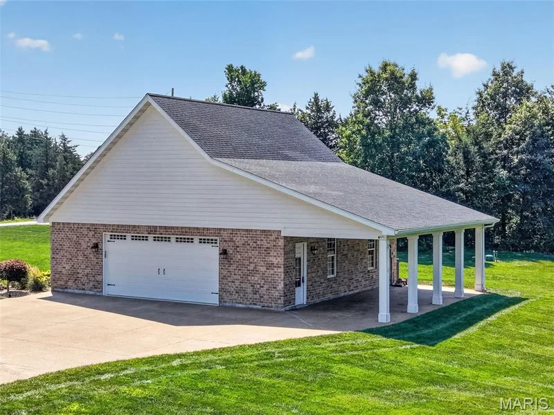 1320 Diehr Road, Wentzville, MO 63385 — listing photo 7 of 93