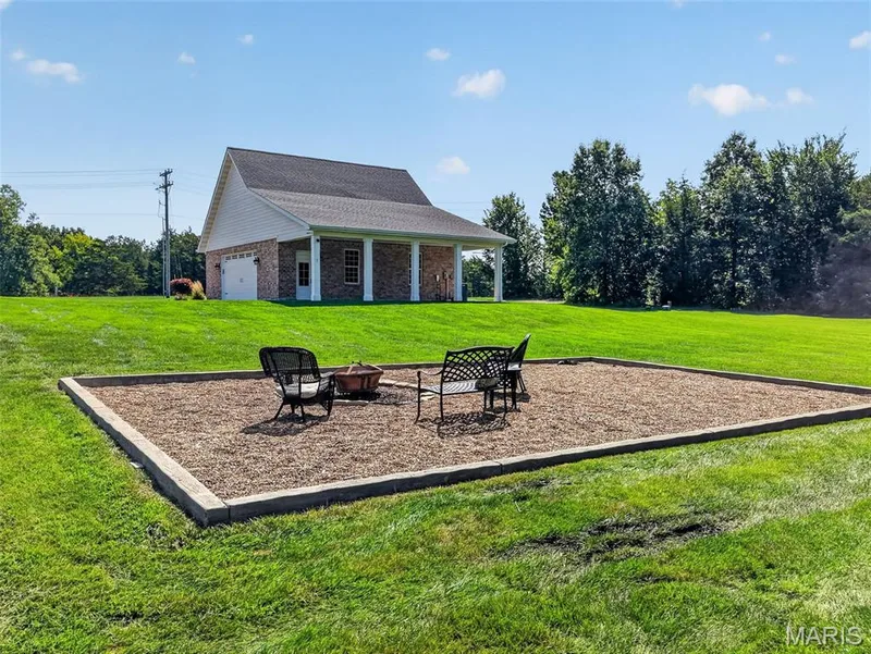 1320 Diehr Road, Wentzville, MO 63385 — listing photo 8 of 93