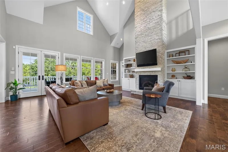 1320 Diehr Road, Wentzville, MO 63385 — listing photo 12 of 93