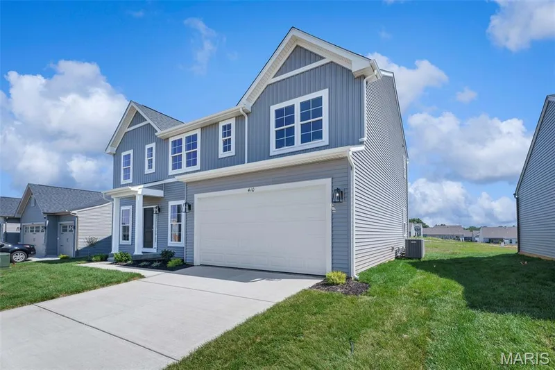 410 Otmar Way, St Charles, MO 63304 — listing photo 2 of 40