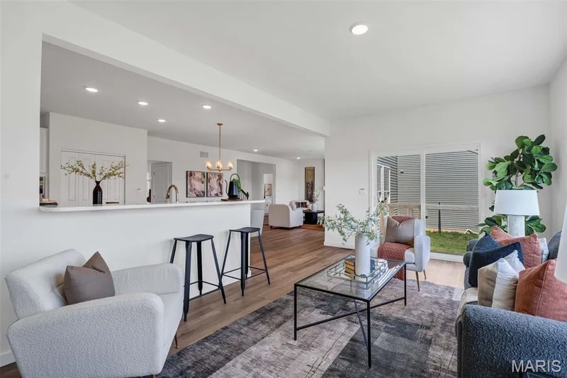 410 Otmar Way, St Charles, MO 63304 — listing photo 12 of 40