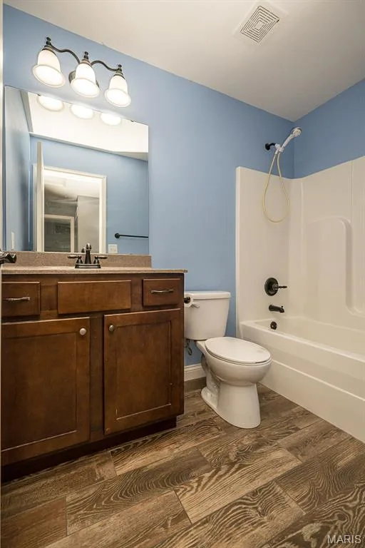 1102 Marathon Drive, Foristell, MO 63348 — listing photo 16 of 37