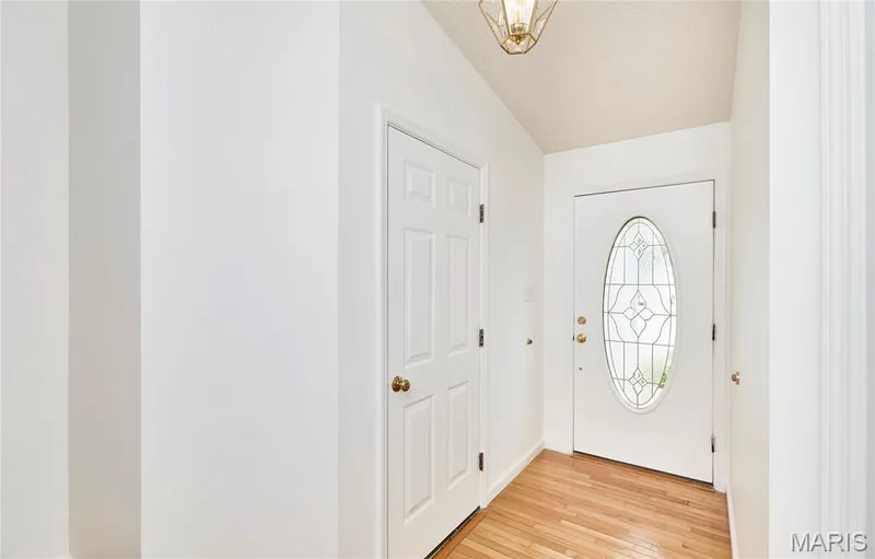 12 Battersea Court #3B, O'Fallon, MO 63366 — listing photo 5 of 52