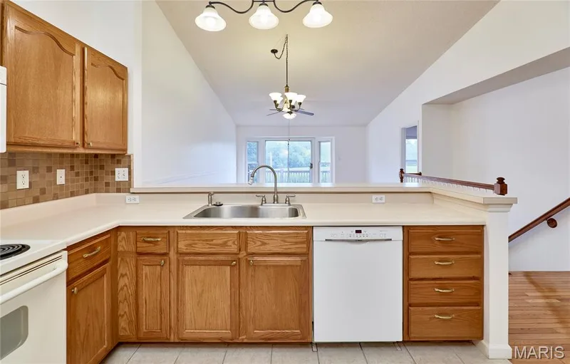 12 Battersea Court #3B, O'Fallon, MO 63366 — listing photo 16 of 52