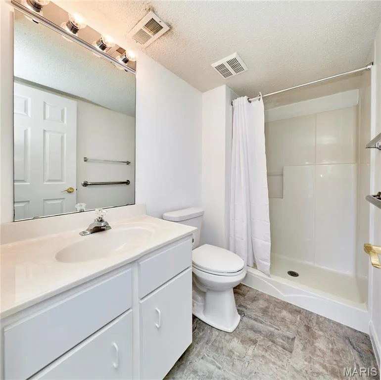 12 Battersea Court #3B, O'Fallon, MO 63366 — listing photo 44 of 52