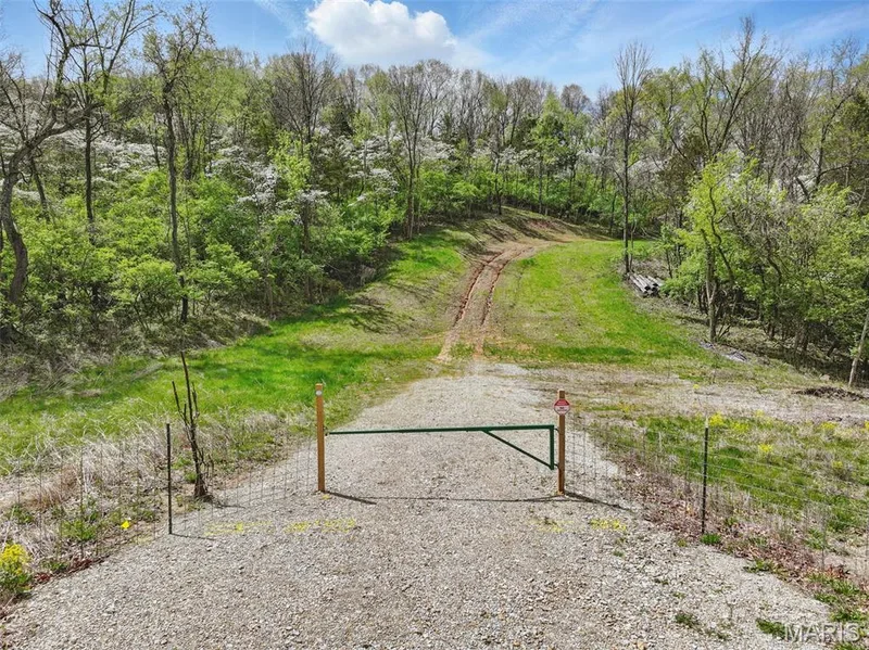 Entrance — 16404 Clayton Road, Wildwood, MO 63011