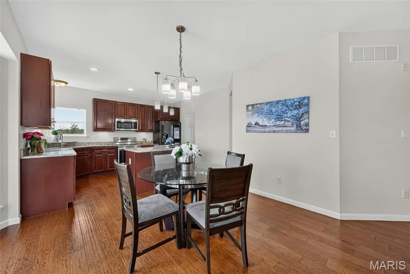 3293 Bentwater Place, St Charles, MO 63301 — listing photo 8 of 56
