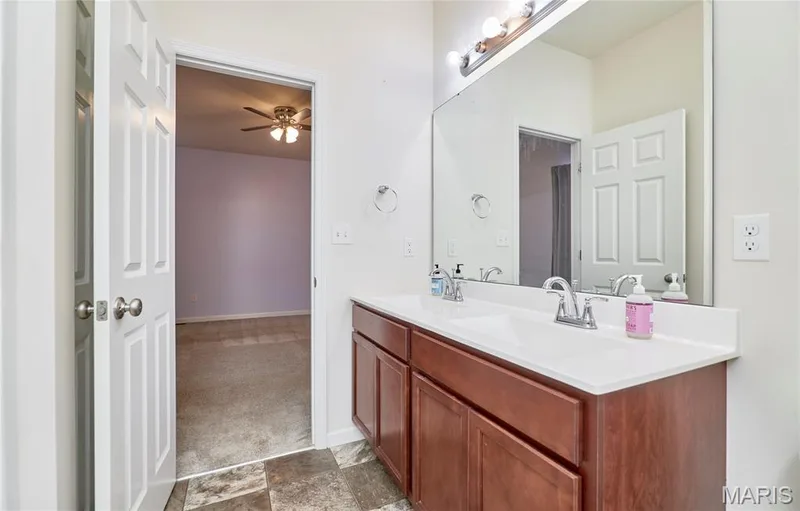 212 Barrington Ridge Lane, Wentzville, MO 63385 — listing photo 25 of 47