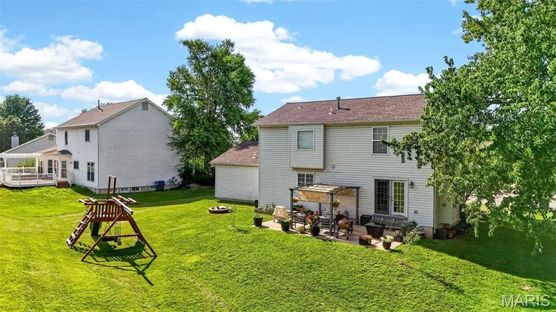 10 Amber Wave Court, O'Fallon, MO 63366 — listing photo 39 of 41