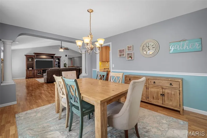226 Charging Bear Drive, Wentzville, MO 63385 — listing photo 3 of 47