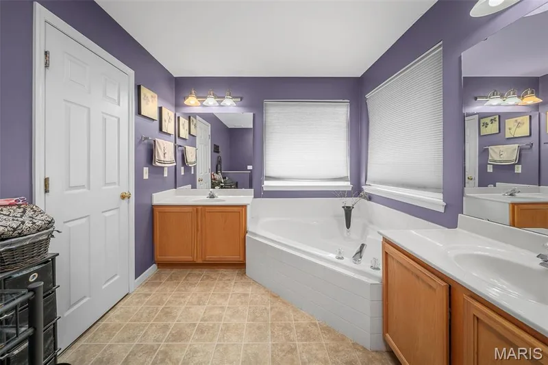 226 Charging Bear Drive, Wentzville, MO 63385 — listing photo 20 of 47