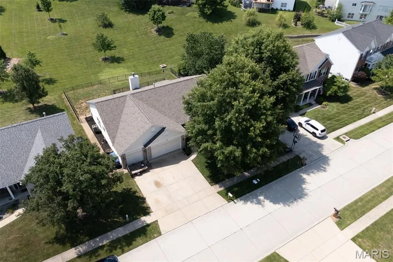 226 Charging Bear Drive, Wentzville, MO 63385 — listing photo 29 of 47
