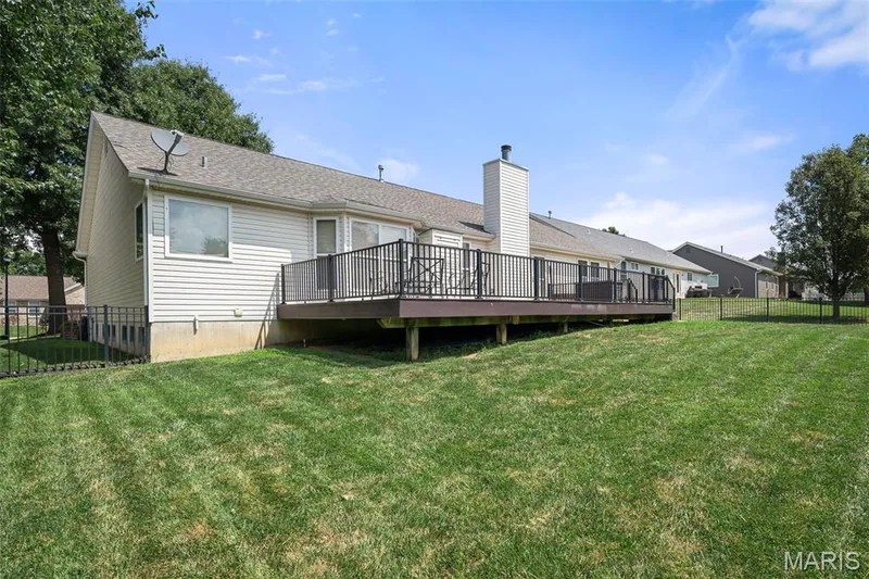 226 Charging Bear Drive, Wentzville, MO 63385 — listing photo 36 of 47