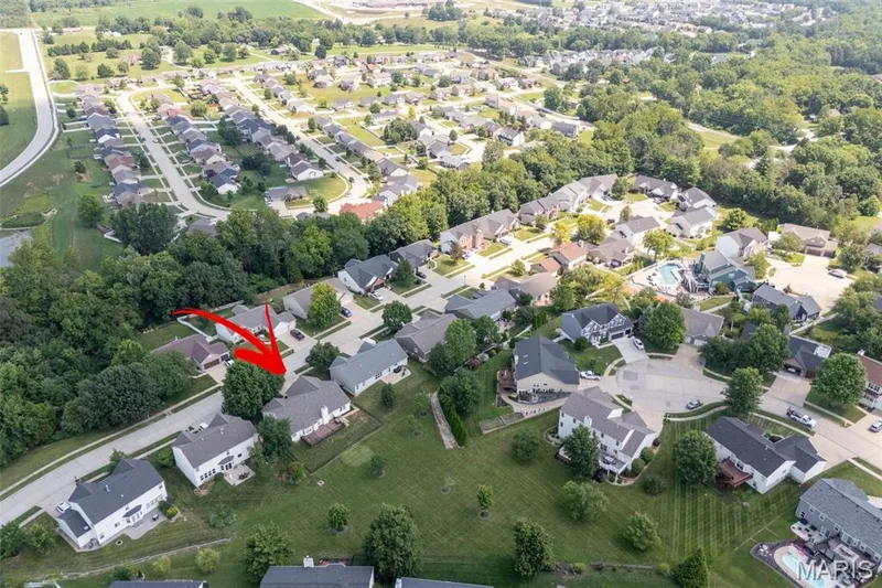 226 Charging Bear Drive, Wentzville, MO 63385 — listing photo 39 of 47