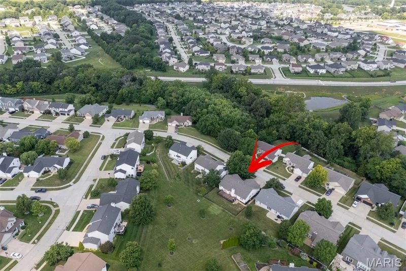 226 Charging Bear Drive, Wentzville, MO 63385 — listing photo 40 of 47
