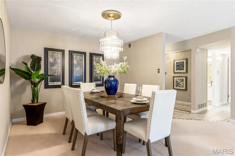 14443 Bantry Lane #24, Chesterfield, MO 63017 — listing photo 6 of 20