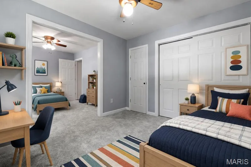 Idea for use of 2nd and 3rd bedroom-possible to separate bedrooms — 44 Wilderness Lane, Defiance, MO 63341